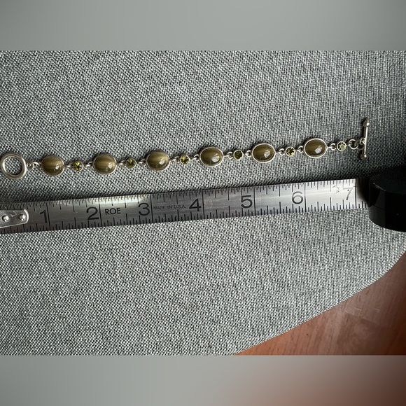 Peridot & Tiger Eye Silver Plated Bracelet - Picture 4 of 7